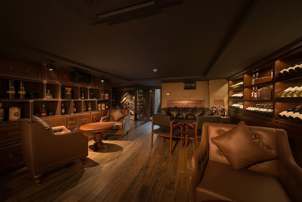 Bespoke Trendy Hotel Hanoi Exterior photo