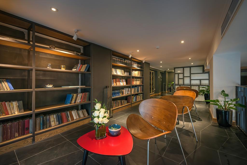 Bespoke Trendy Hotel Hanoi Exterior photo