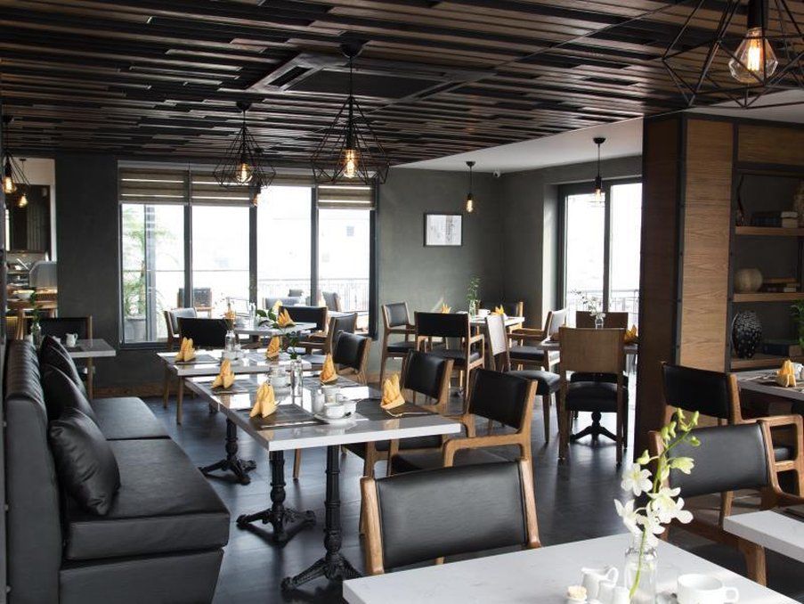 Bespoke Trendy Hotel Hanoi Exterior photo