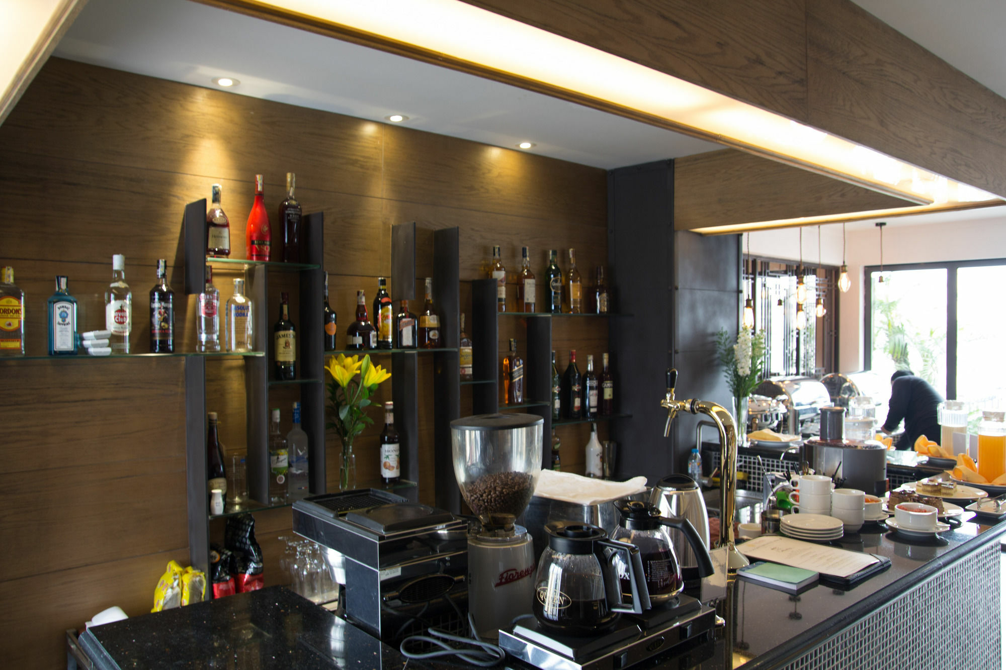Bespoke Trendy Hotel Hanoi Exterior photo